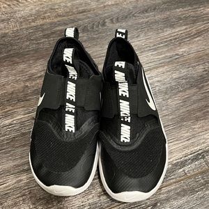 Nike flex runner